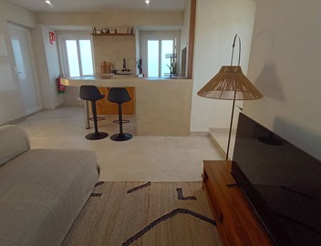 Modern Private Studio | Ocean View & Rooftop 2