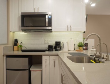 Modern Private Studio - Mins away from Everything in Pasadena! 2