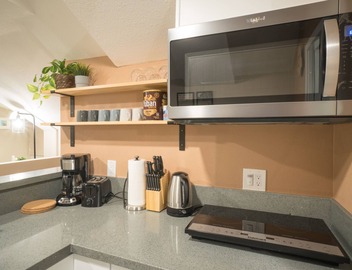 Modern Private Unit - Mins away from Everything in Pasadena! 4