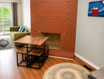 Modern Toronto Suites 5