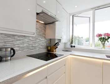 Modern Westminster Flat with Balcony Views, Walk to Big Ben & West End 3