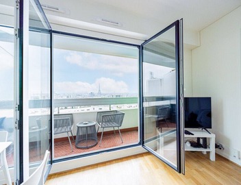 Montparnasse - Vue Tour Eiffel - Balcon 5