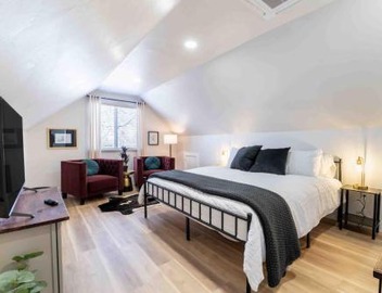 Morrison Getaway - 2BR House BBQ Free Parking 2
