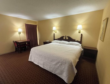 Motel Masquerade 4