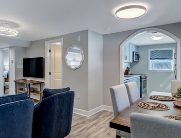 Multi-Unit Home, Steps to the Beach, Pool Access 3