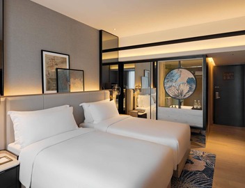 Mövenpick Hotel Jakarta City Centre 4