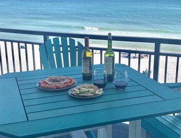 Nautilus 1506 - Gulf Front 2BD/2BA 5th Floor. Free Beach Service 3/1-10/31 3