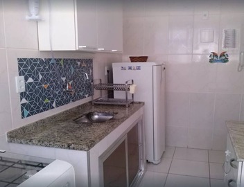 Near Praia do Forte, Wi-Fi and parking available! Quiet neighborhood! Less than 100 meters from the beach! 2