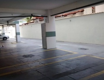 Near Praia do Forte, Wi-Fi and parking available! Quiet neighborhood! Less than 100 meters from the beach! 5