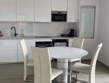 New apartment with parking. La Défense near RER and Paris. Rooftop 2