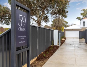 New central three bed townhouse 4