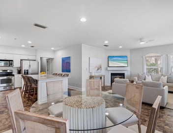 NEW Condo in Seacrest Beach on 30A Located at the Lagoon Pool! 4