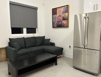 NEW Cozy Modern 1BR Suite in Guilford North Surrey 2