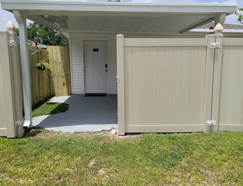 New, Cozy & peaceful stay, 30 minutes from New Orleans. Family and pet friendly! 5