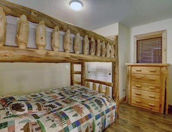 New Listing - Slopeside condo with Private Hot Tub 5
