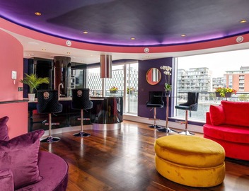 New Listing, Stunning Newly Renovated Waterfront Apartment 2