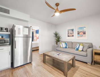 New! Modern King Suite Steps to the Beach! 4