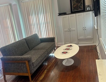 Newly Redone House - Available 2 Nights or More 4