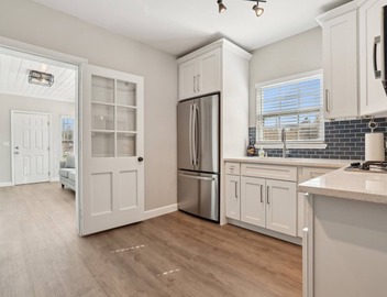 Newly Remodeled 1BR/1BR College Park Near Downtown Sleeps 6 2
