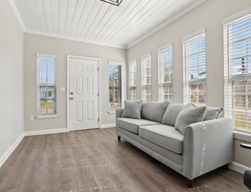 Newly Remodeled 1BR/1BR College Park Near Downtown Sleeps 6 5
