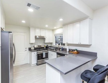 Newly Remodeled 5B4B 2 mile from the Rose Parade 4