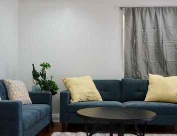 Newly Renovated 4 Master Bedroom 2-Story house! 4