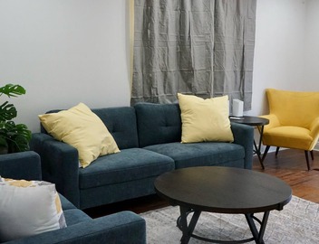 Newly Renovated 4 Master Bedroom 2-Story house! 5