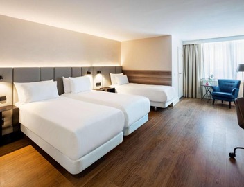 NH Amsterdam Schiller 4
