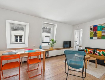 Nice apartment in the heart of Paris by Weekome 3