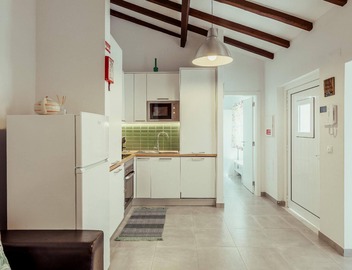 Nice flat with small shared pool 4