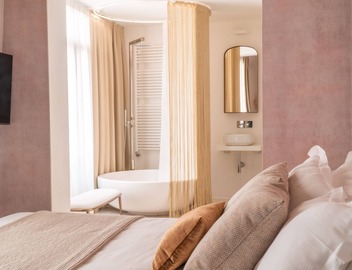 Ninfea Luxury Suites 2