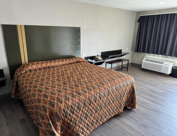Nola Inn & Suites 4