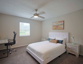 Northtown Apartments 7E I Comfy 2 Bed 2 Bath 4