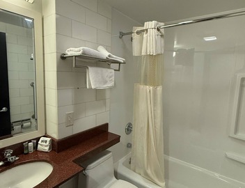 NOVA HOTEL BRONX 3