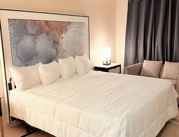 NOVA HOTEL BRONX 4