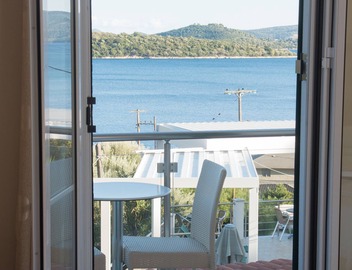 Oasis Hotel 3