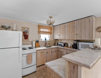 Ocean Beach Bayview Cottage 2