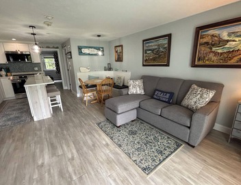 Ocean Towers Condo #111 with access to a Pool! 5