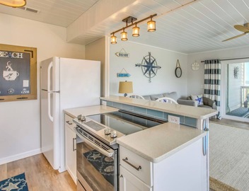 Ocean-view Balcony: Carolina Beach Condo! 3