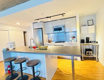 Ocean View Condo . Downtown Vancouver 2