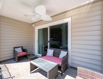 Ocean Walk Retreat | Heated Pool Condo Near St. Simons Village 5