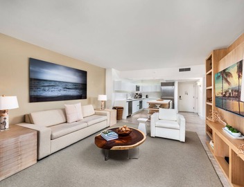 Oceanview Private Condo at 1 Hotel & Homes -1208 3