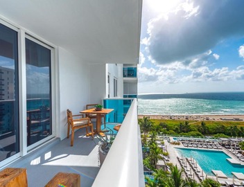 Oceanview Private Condo at 1 Hotel & Homes -1408 3