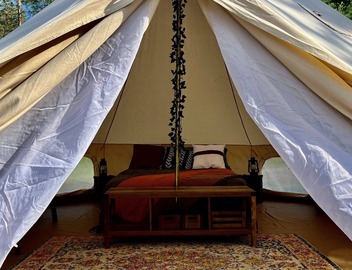 Off Grid Glamping Tent with shared Hot tub, and Sauna! 4