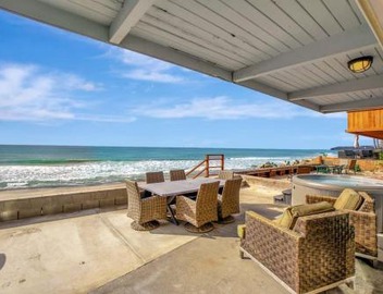 ON THE SAND! Private Beach! OCEAN FRONT HOT TUB! 5