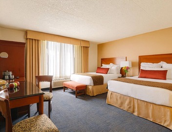 One Room | Two Queen Beds | Breakfast Included 4