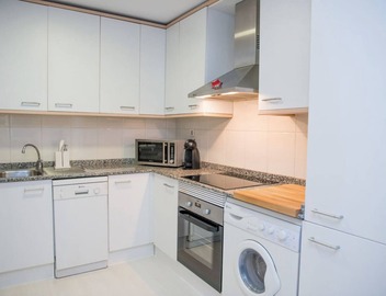 Opening Doors Poblenou flat with terrace and pool 4