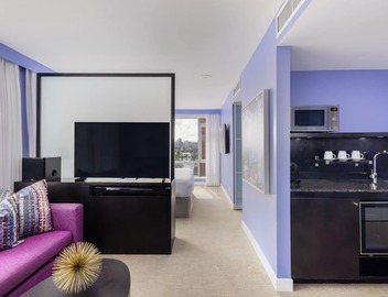 OPUS Hotel Vancouver 3