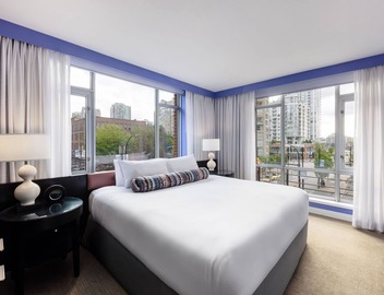 OPUS Hotel Vancouver 5