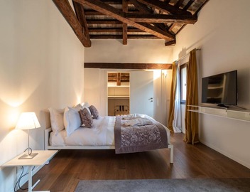 Palazzo Vendramin Costa 3
